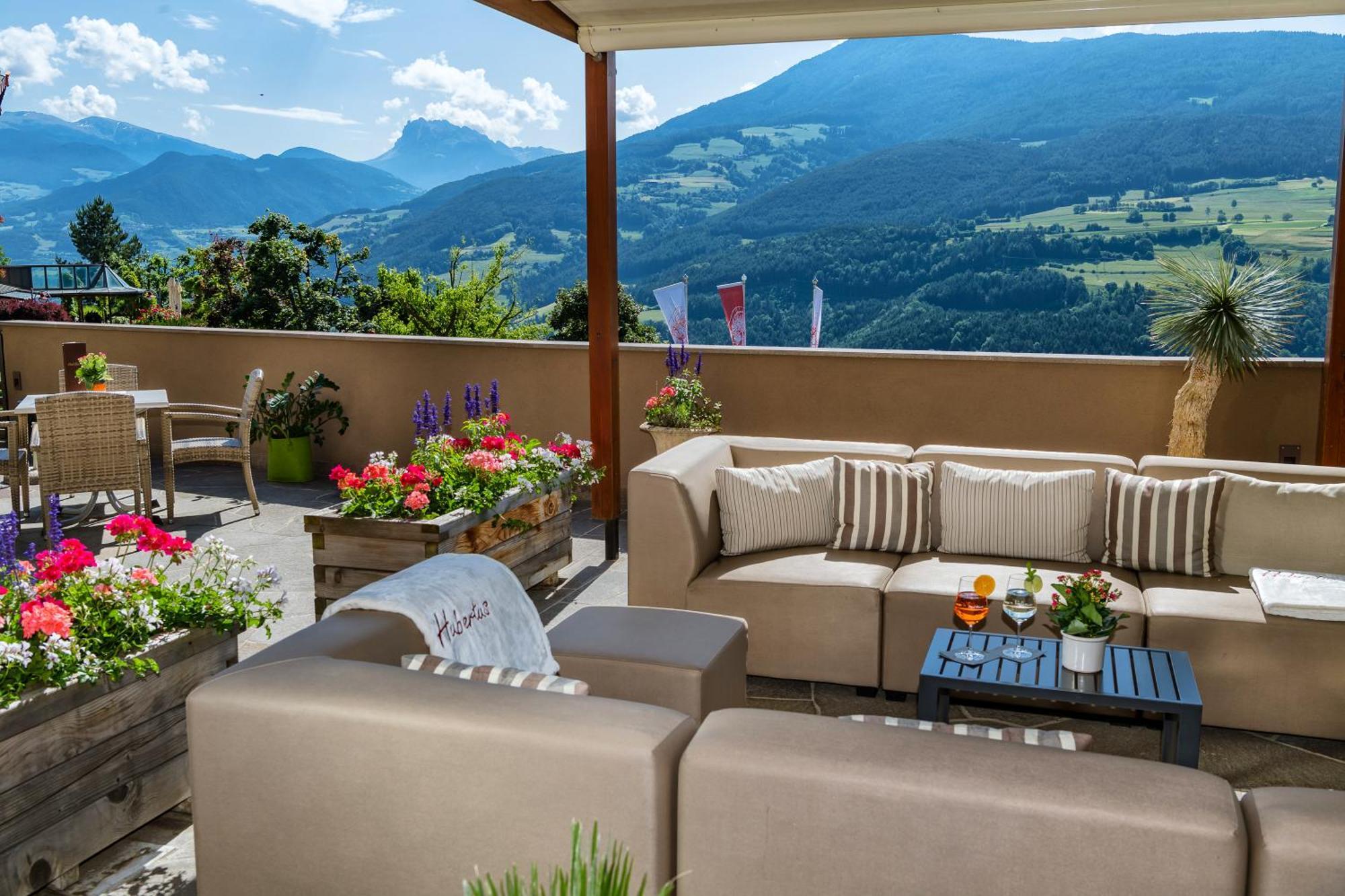 Aktiv & Relax Hotel Hubertus Villandro Buitenkant foto