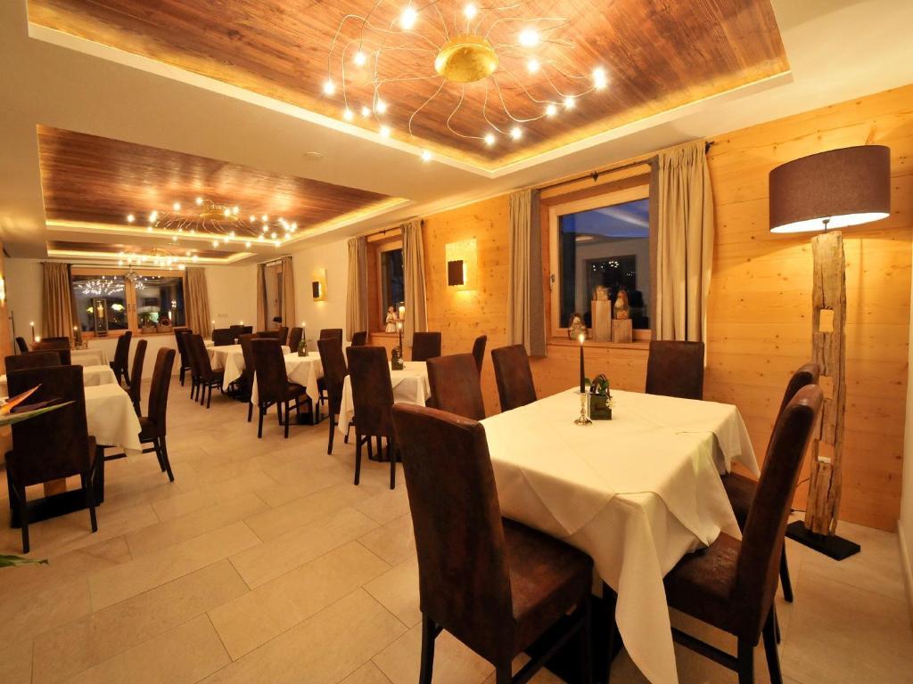 Aktiv & Relax Hotel Hubertus Villandro Buitenkant foto
